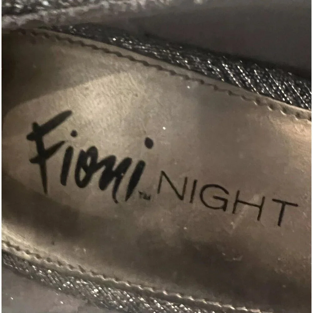 Fioni Night Women’s Heels Size 9.5 Silver Sparkly Evening Pumps Wedding Formal - Picture 7 of 9